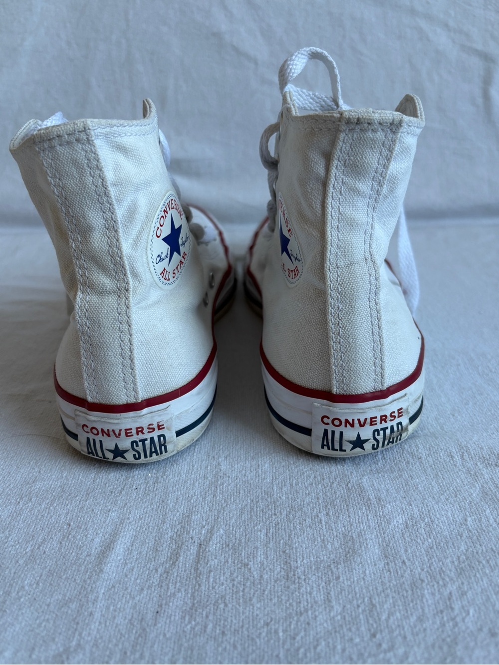 Converse chuck Taylor All Star White High-Top Sneakers with Red & Blue Stripe - Picture 4 of 15